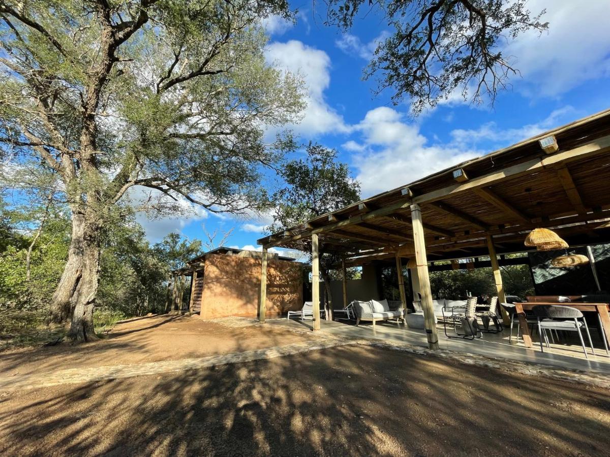 Rixile Kruger Lodge สกูกูซา ภายนอก รูปภาพ