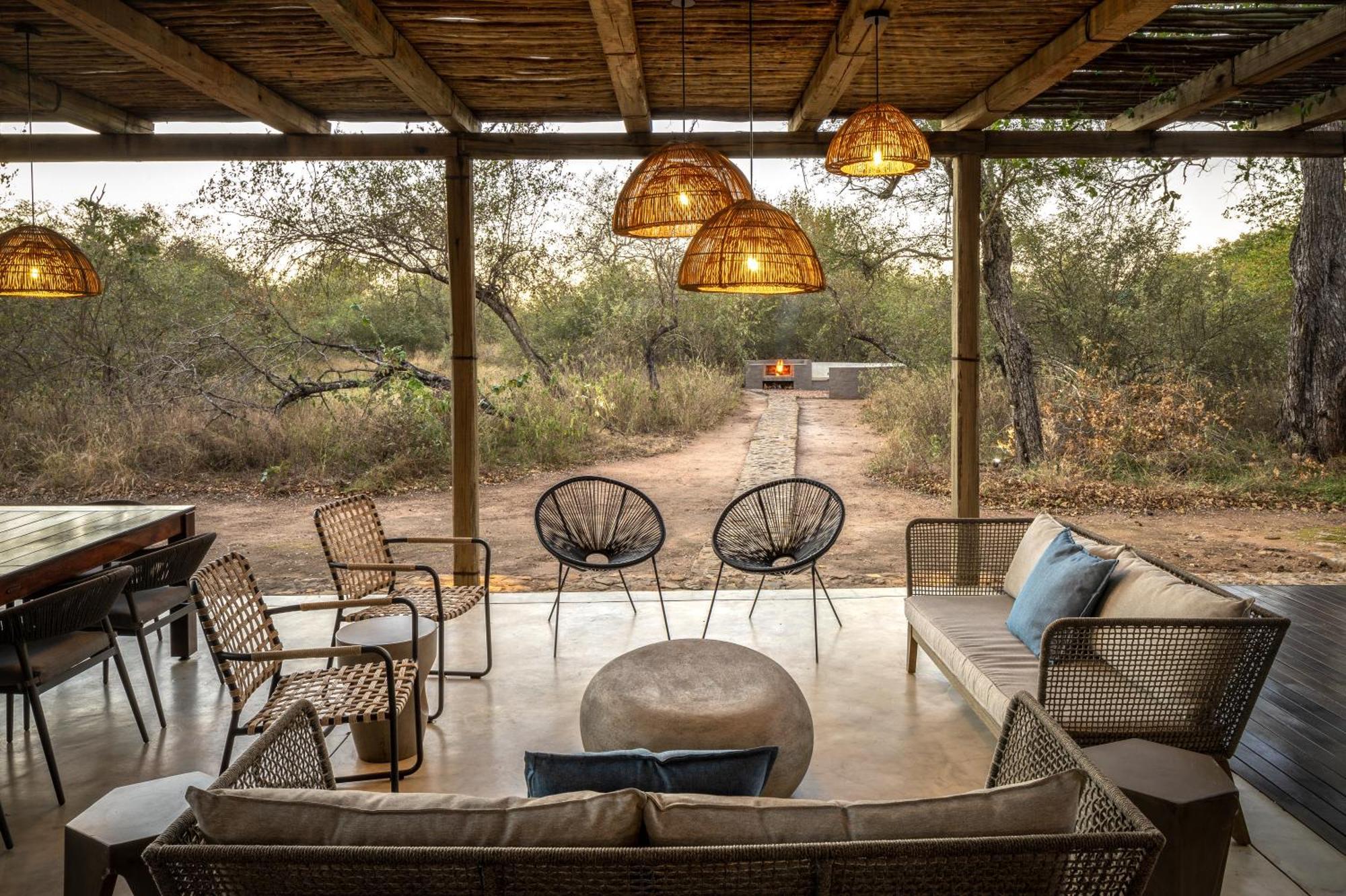 Rixile Kruger Lodge สกูกูซา ภายนอก รูปภาพ